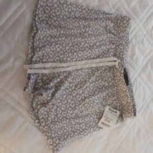 woman's sleep wear